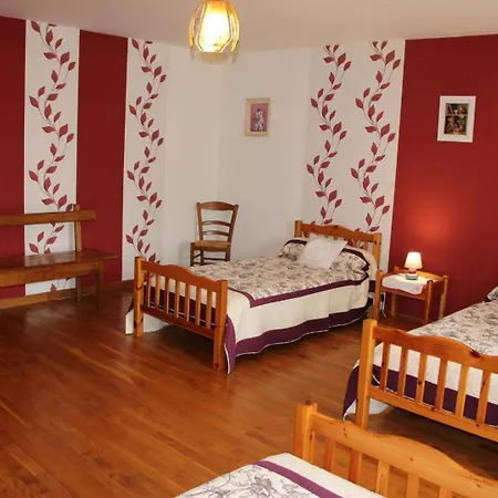 Chez Leontine Tatil Evi *