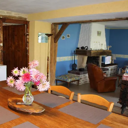 Chez Leontine Holiday home *