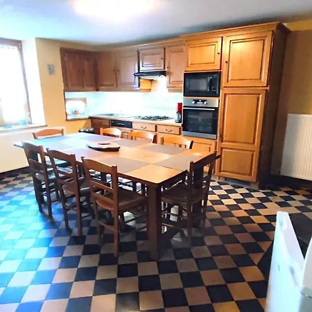 Chez Leontine Tatil Evi *